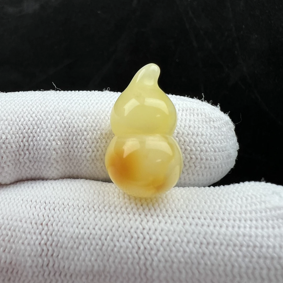 Y5234天然原矿蜜蜡 葫芦12.5*22mm支持复检假一罚十