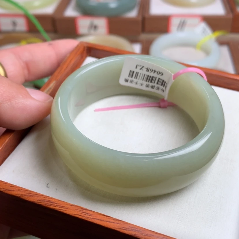 【闪购商品】和田玉手镯未镶嵌53.3