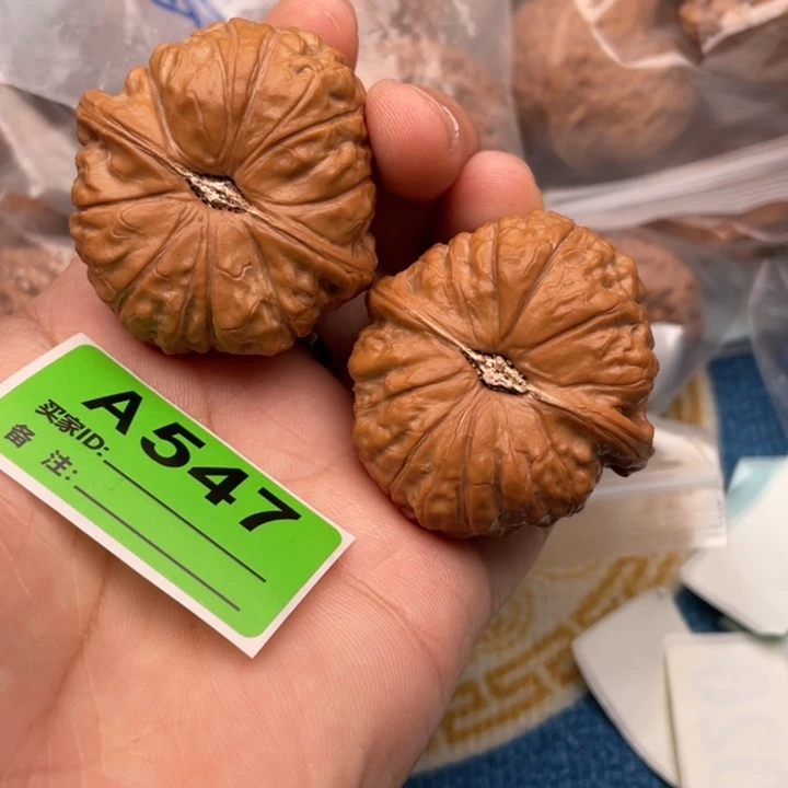 文玩核桃把件核桃