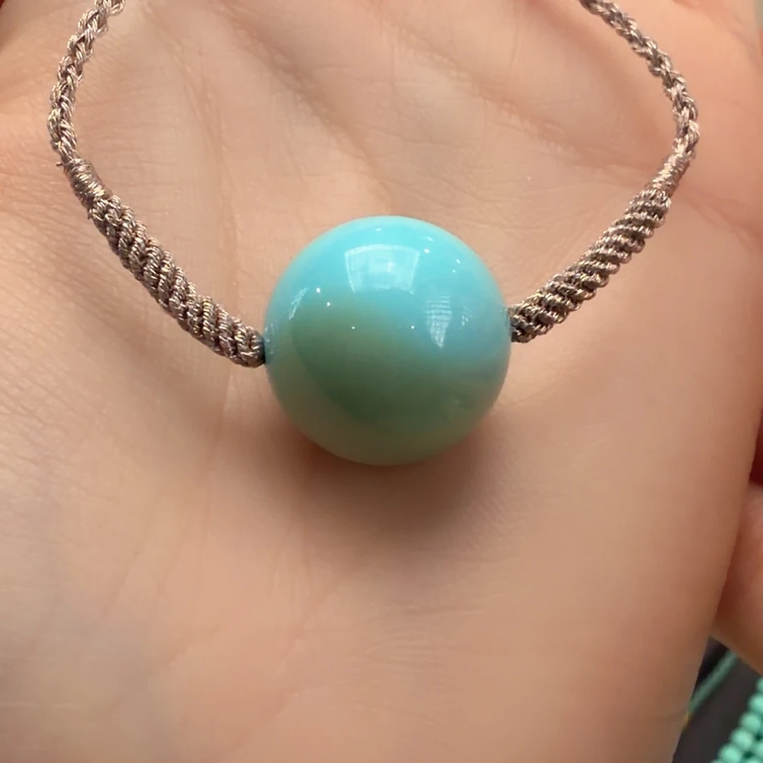 绿松石未镶嵌颈饰