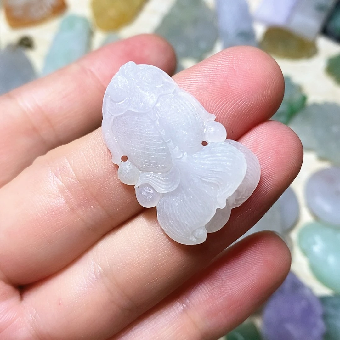 未镶嵌定制翡翠l***晶翡翠吊坠