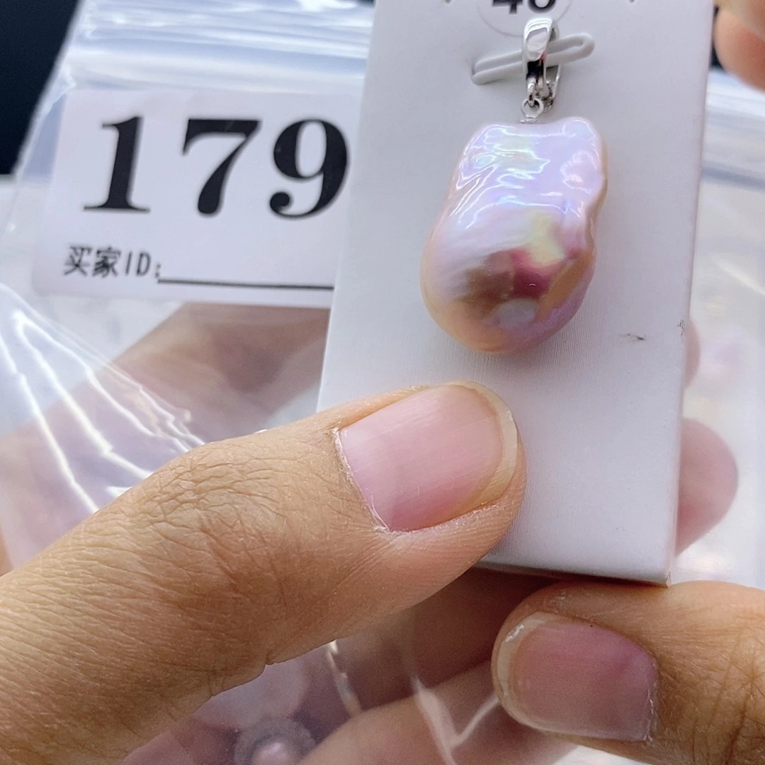 颈饰钛钢淡水珍珠