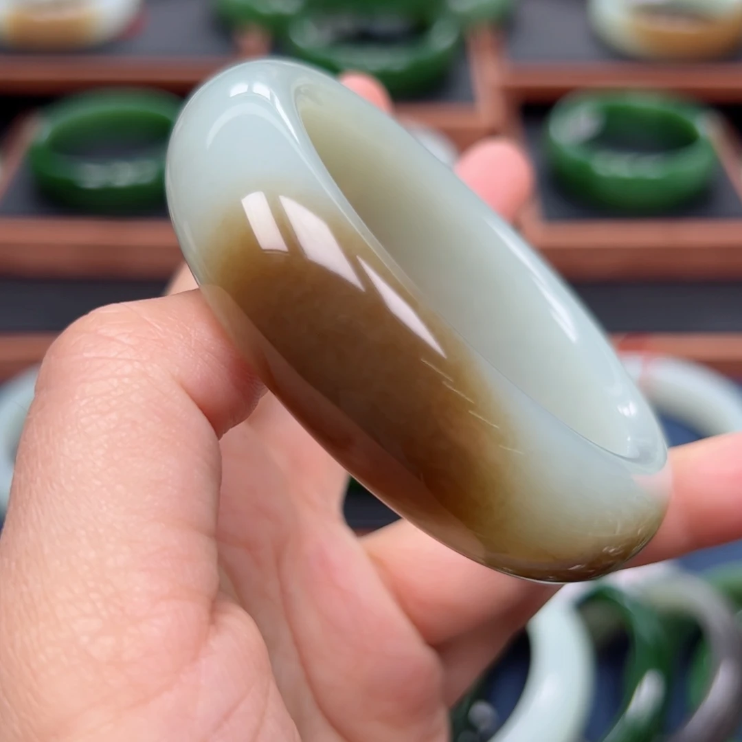 未镶嵌手镯和田玉5657