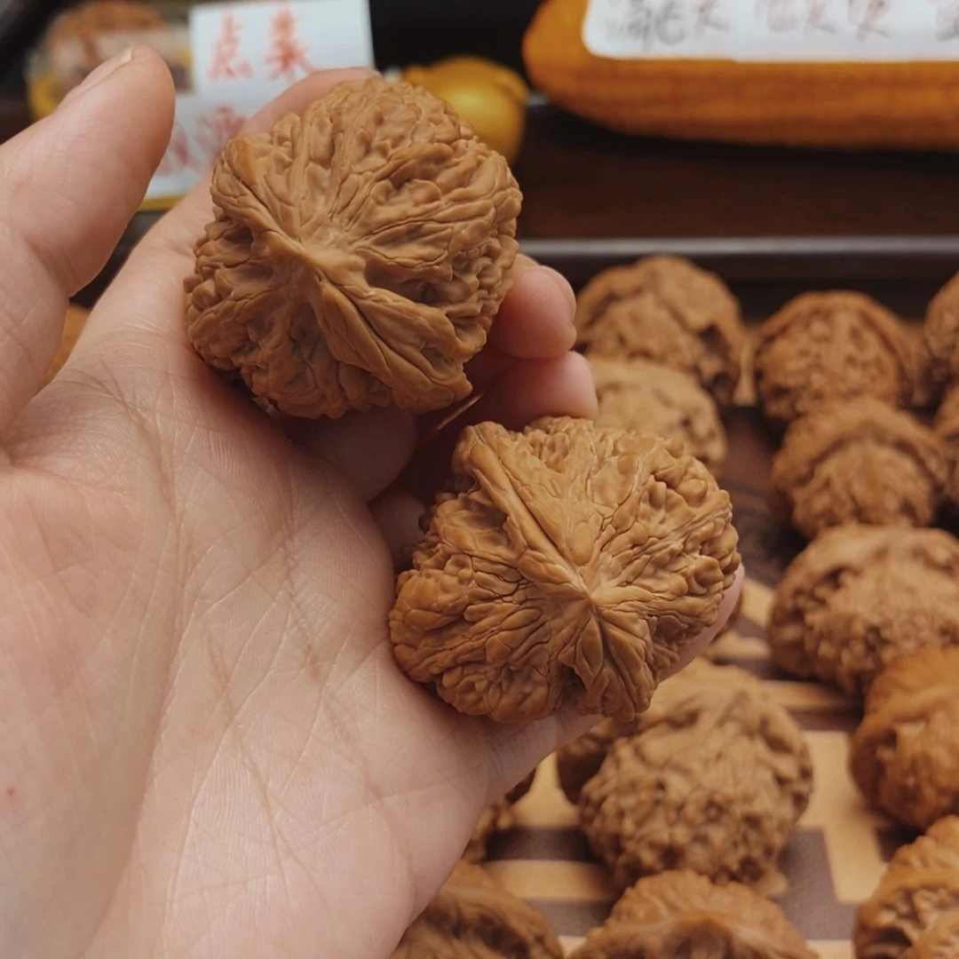 文玩核桃吊坠40全品核尊