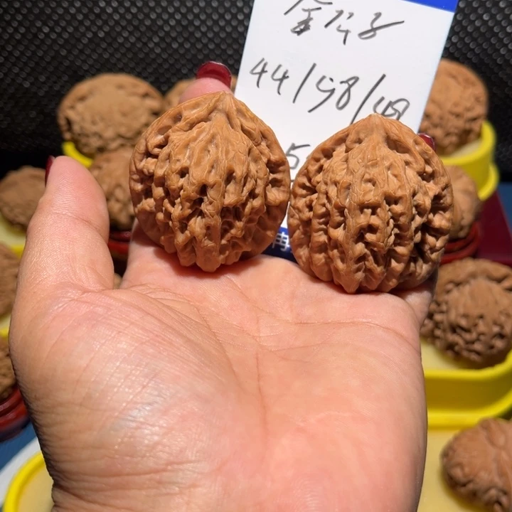 桃核吊坠金公子全品