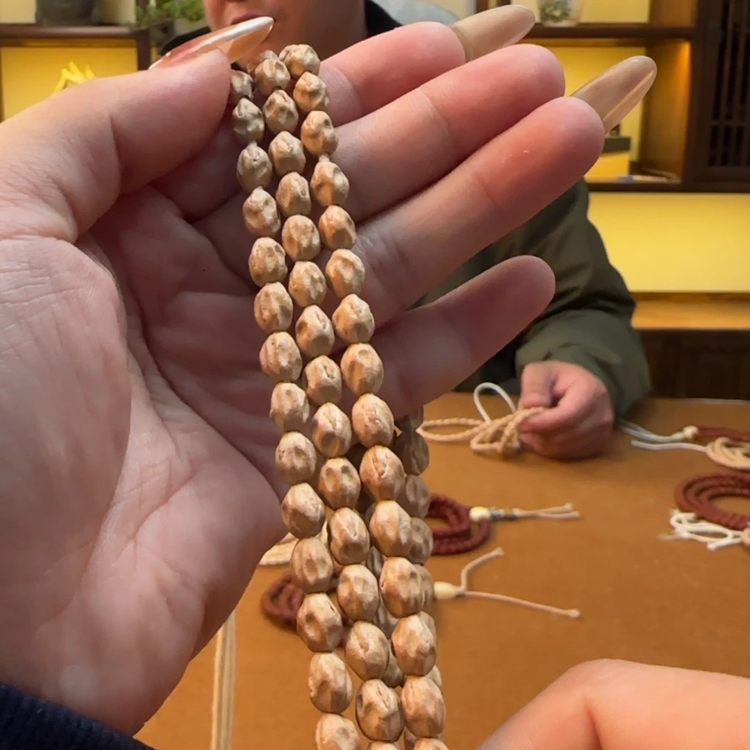 手串柏香籽/百香籽梵音6
