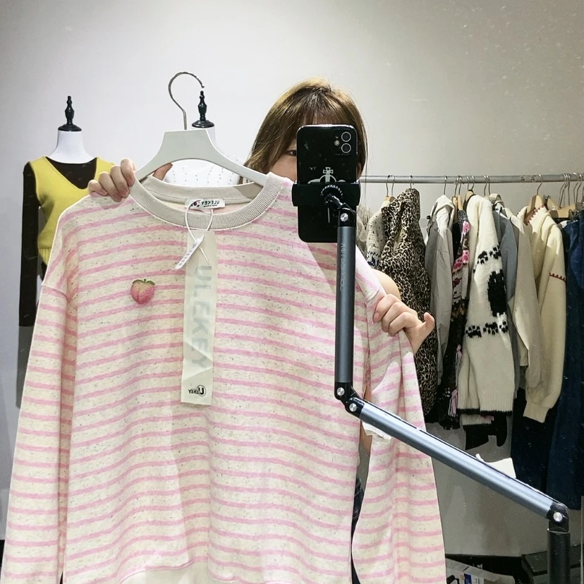 【闪购商品】桃子卫衣