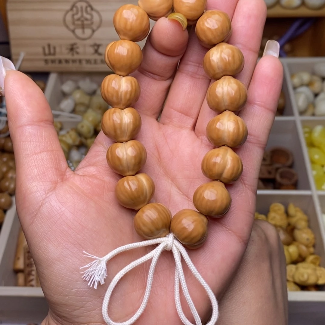 吊坠猴头核桃16加蜜桃臀手持