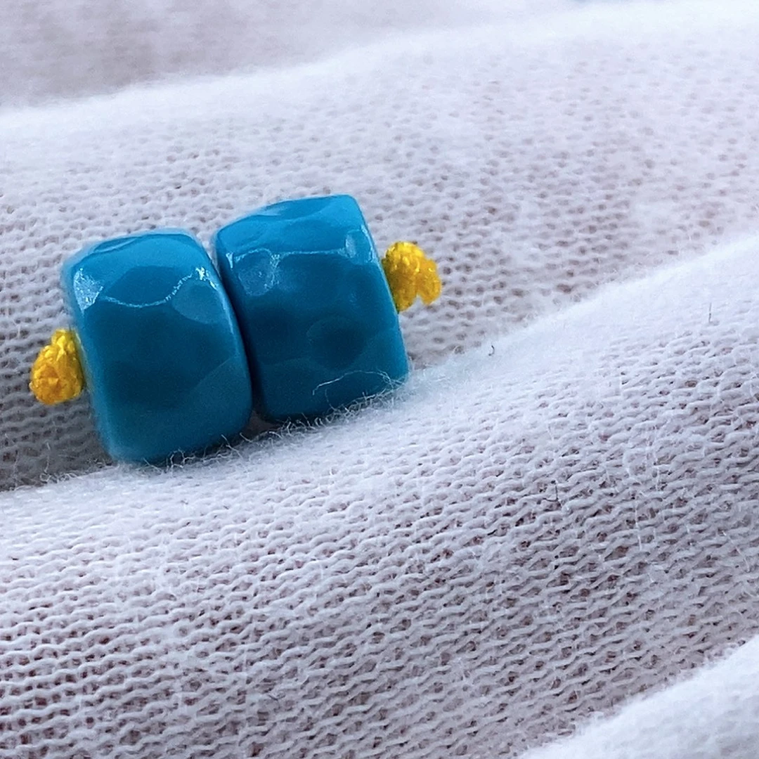 芜***修绿松石未镶嵌珠宝奇石