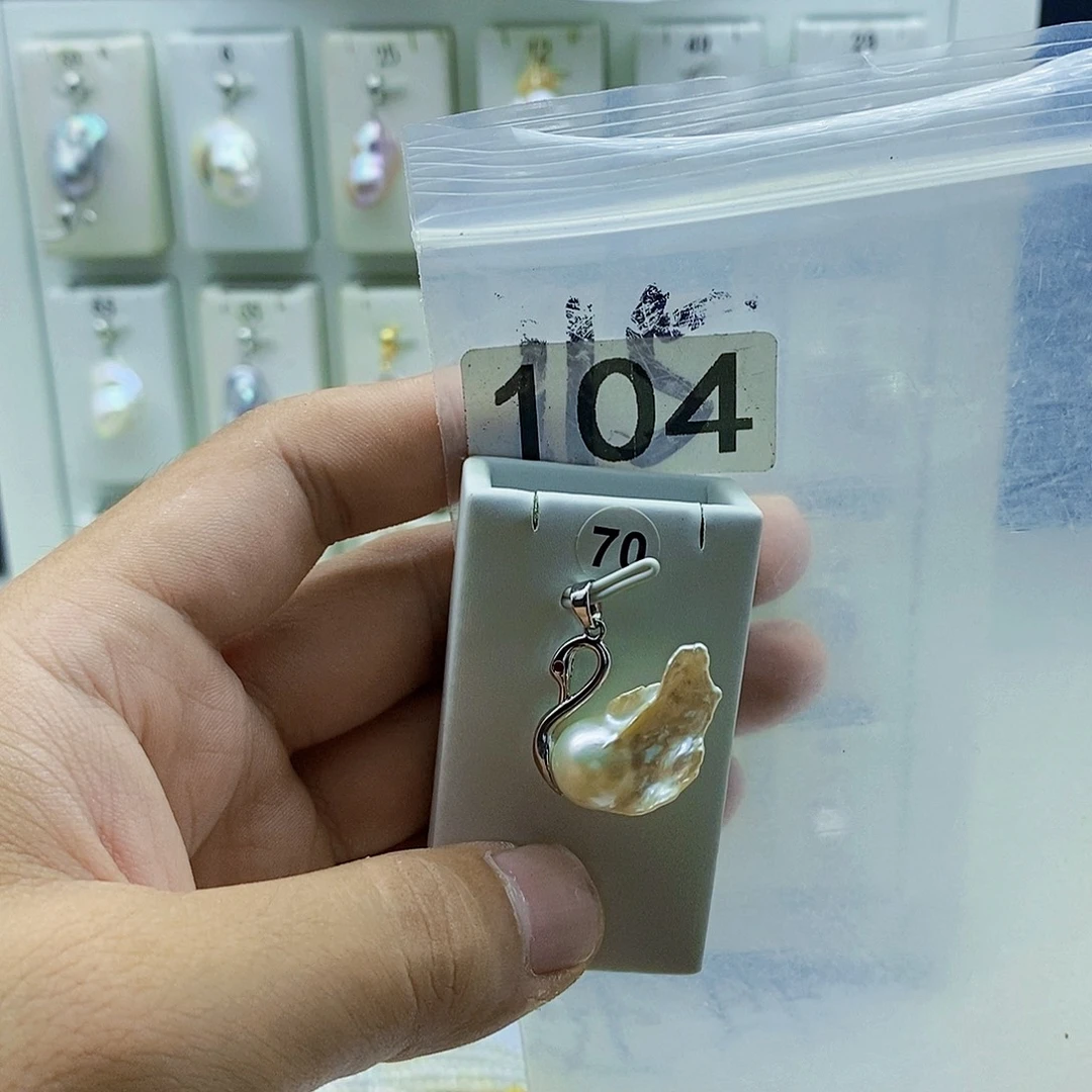 合金颈饰淡水珍珠