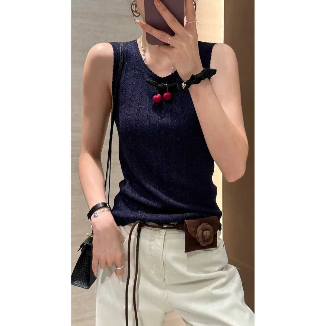 KIKI严选：1662-多米家南油欧货秋季樱桃毛衣针织打底上衣背心