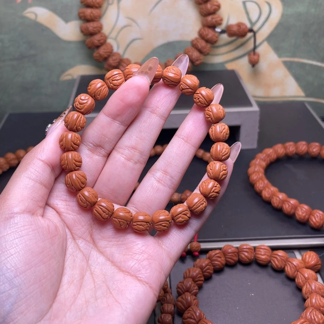 君***生吊坠桃核10黑龙手串