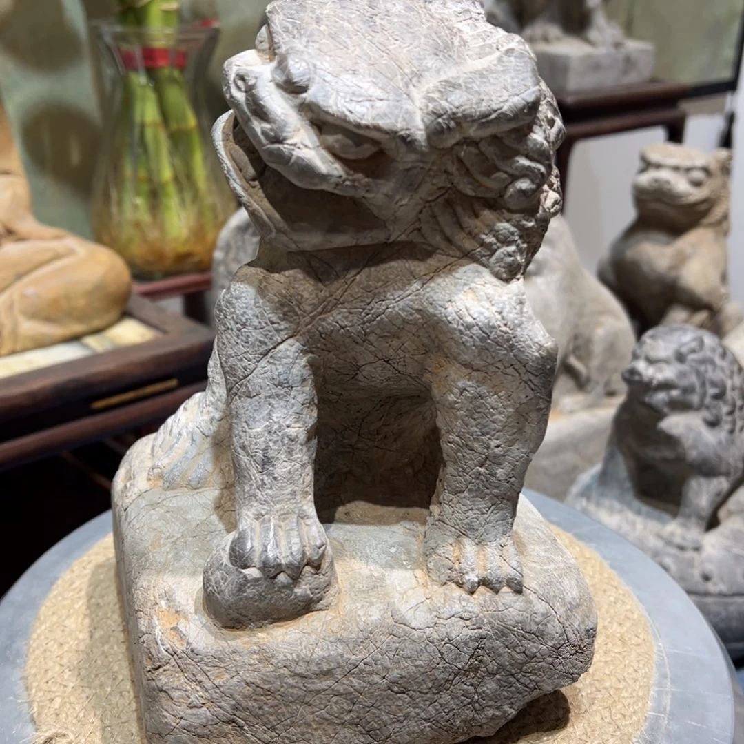 青石狮子做工精细精致