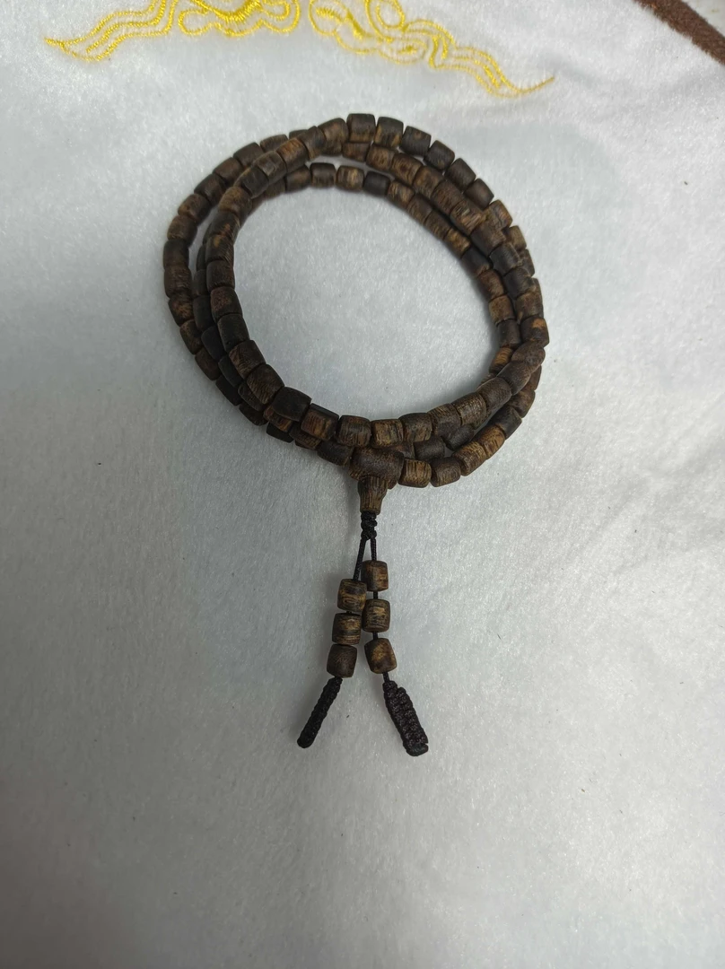 沉香奇楠手串乌身圆叶沉水浮树心油随行桶珠