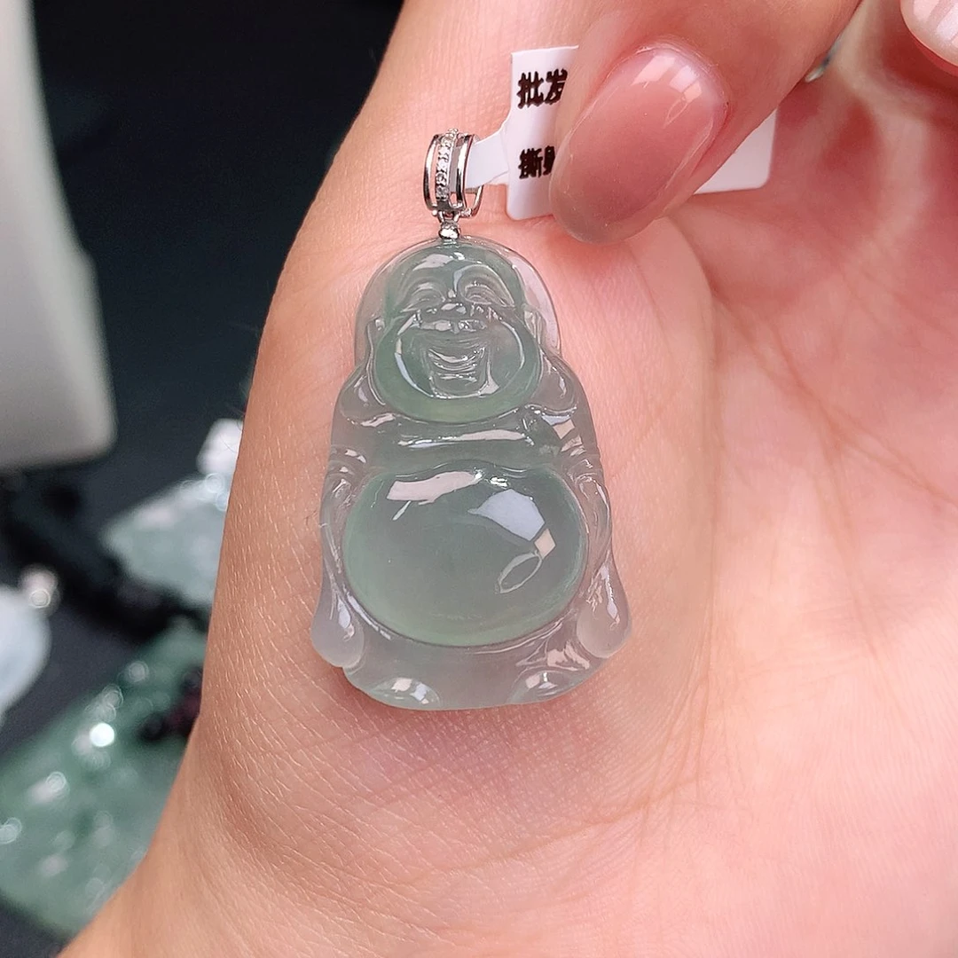 翡翠18K金镶嵌颈饰31.5-22-6