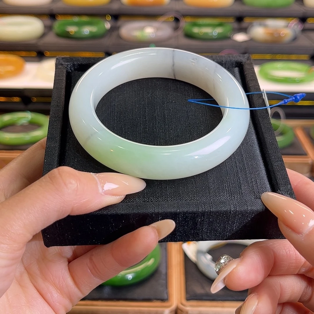 和田玉未镶嵌手镯57 58