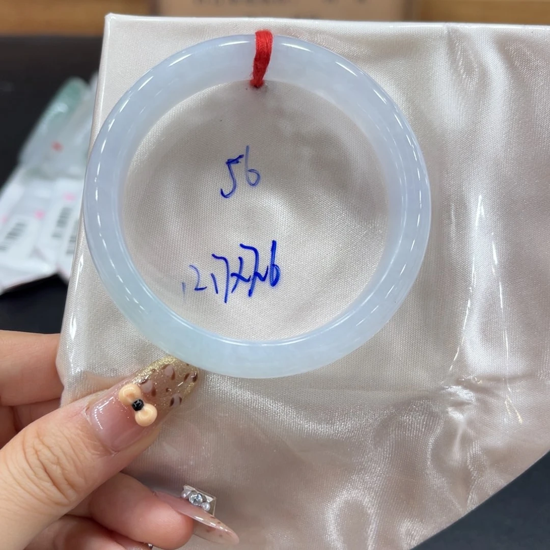 未镶嵌手镯翡翠翡翠