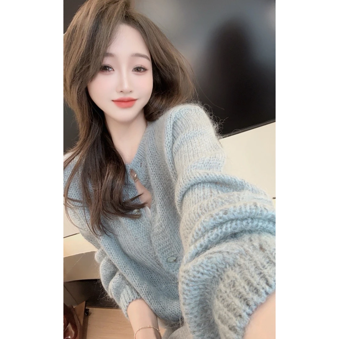 【陈陈私服】洋气氛围感马海毛长袖针织开衫慵懒减龄毛衣25092601
