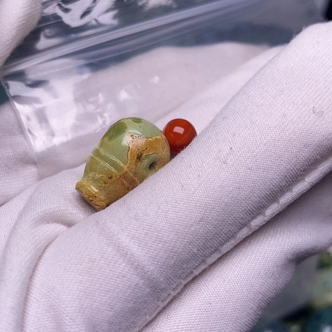 南红玛瑙未镶嵌珠宝半成品