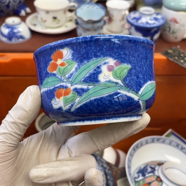 他家瓷器真美…开播了