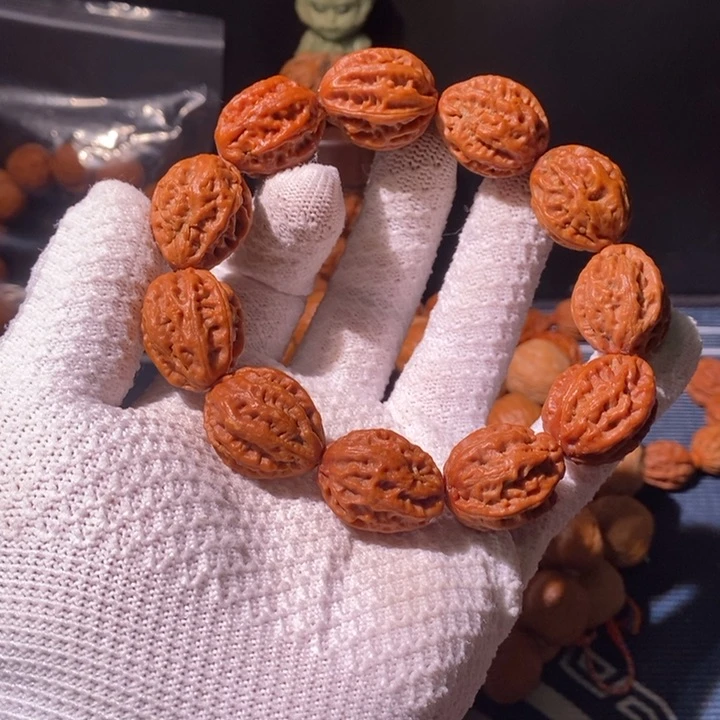 手串文玩核桃……12