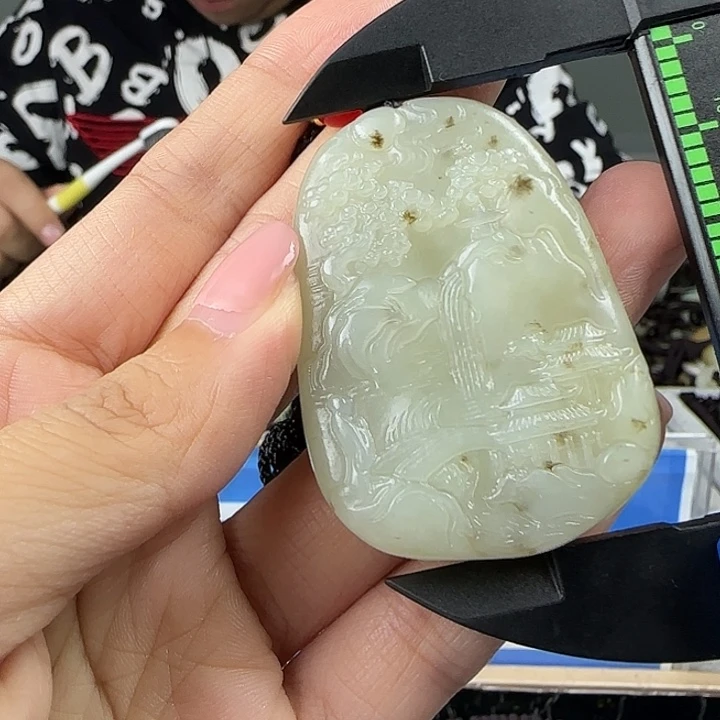 颈饰未镶嵌和田玉