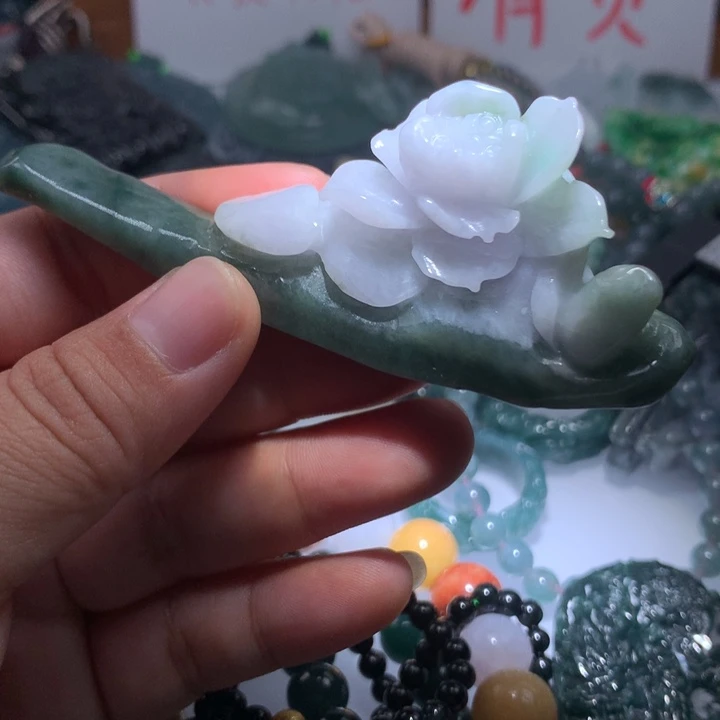 翡翠颈饰未镶嵌保真天然A货翡翠