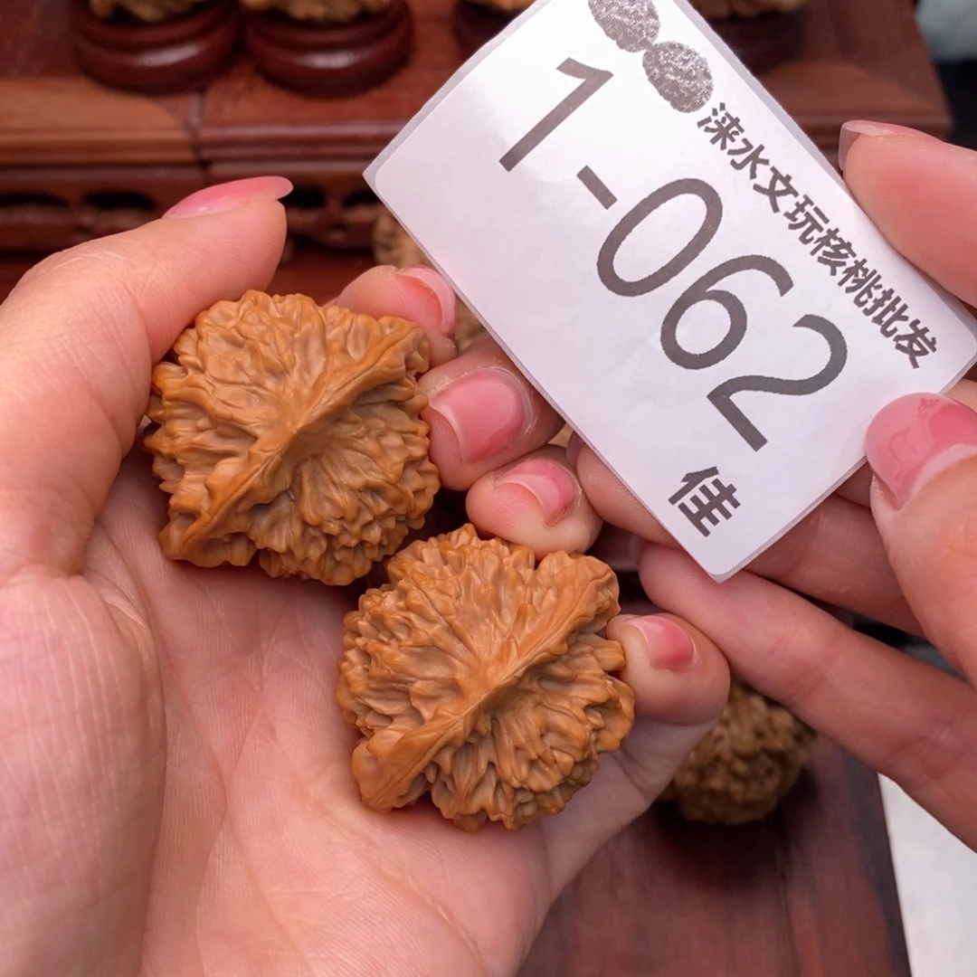 把件文玩核桃36秦闷
