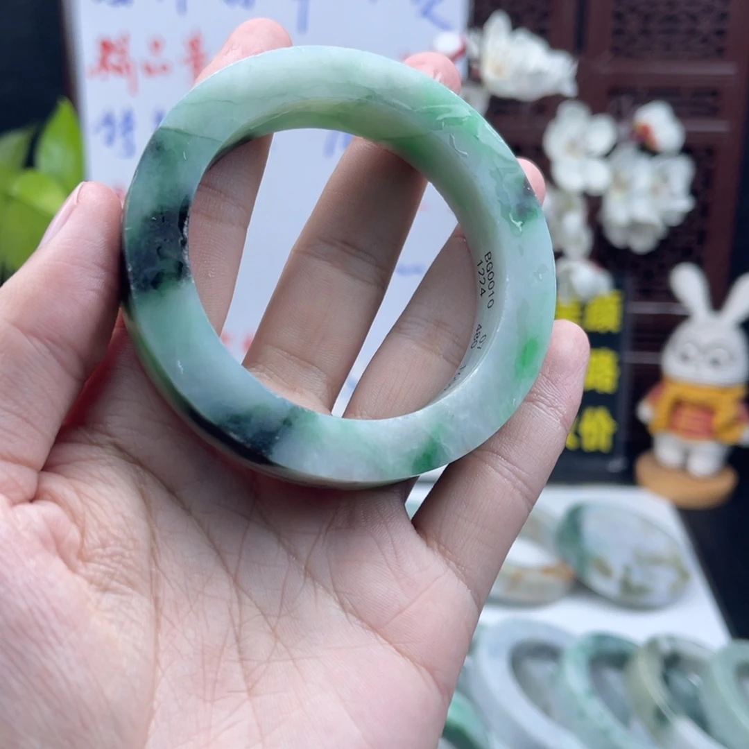 定制翡翠未镶嵌正圈