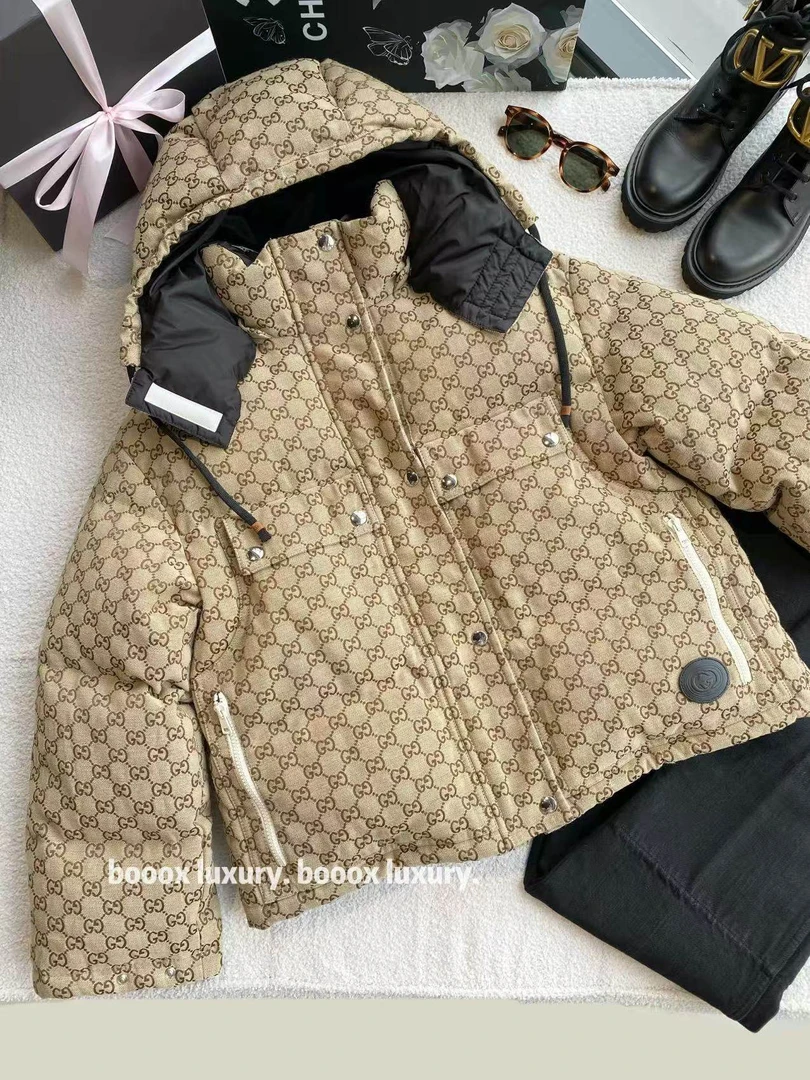 99新 GUCCI/古驰 pp1373 锦轮 棕色双G老花满印连帽羽绒服 36码