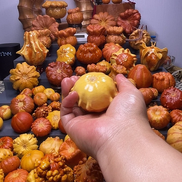 咘****大叶紫檀（黑酸枝木类）