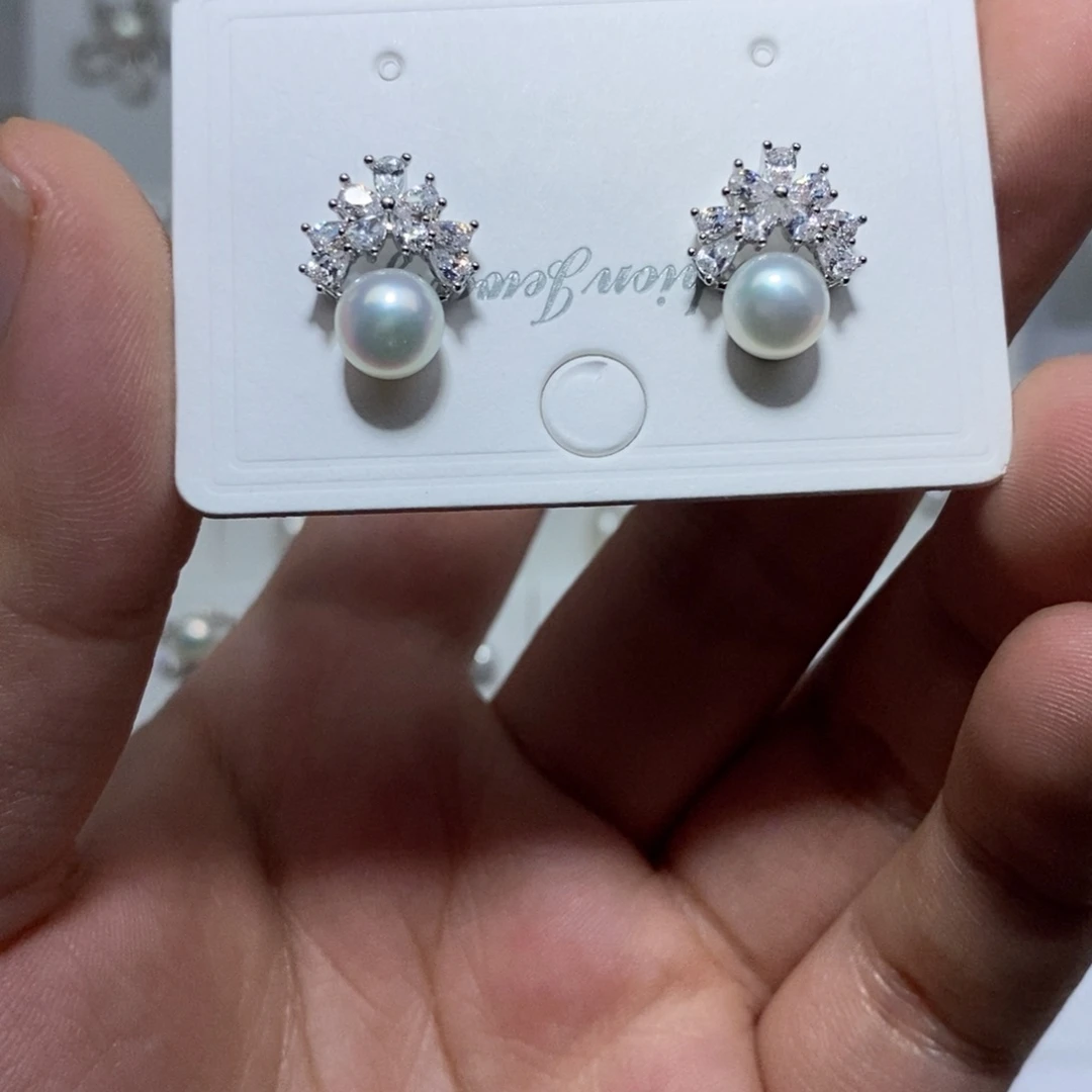 银S925镶嵌淡水珍珠耳饰