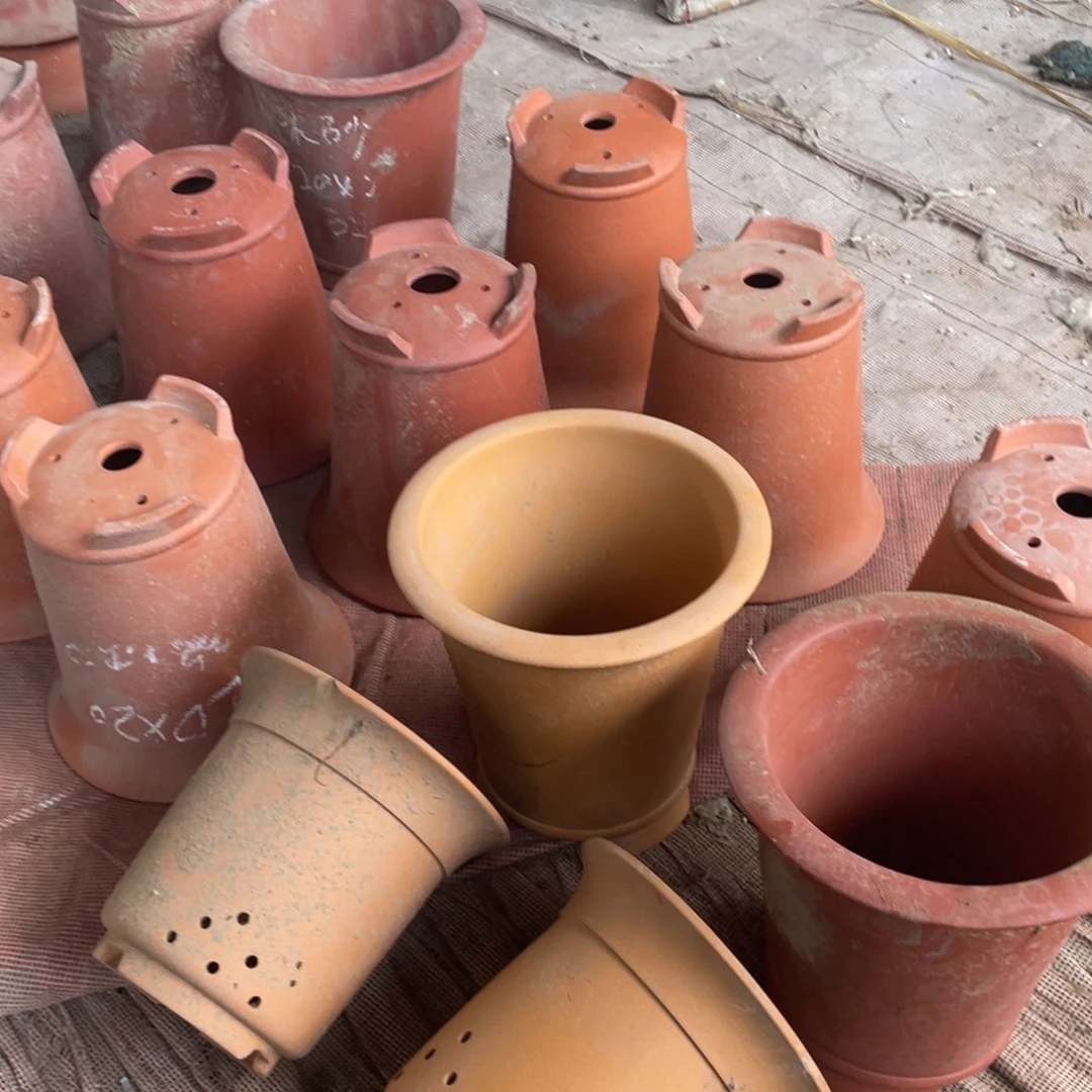 钢***）特价处理紫砂两只