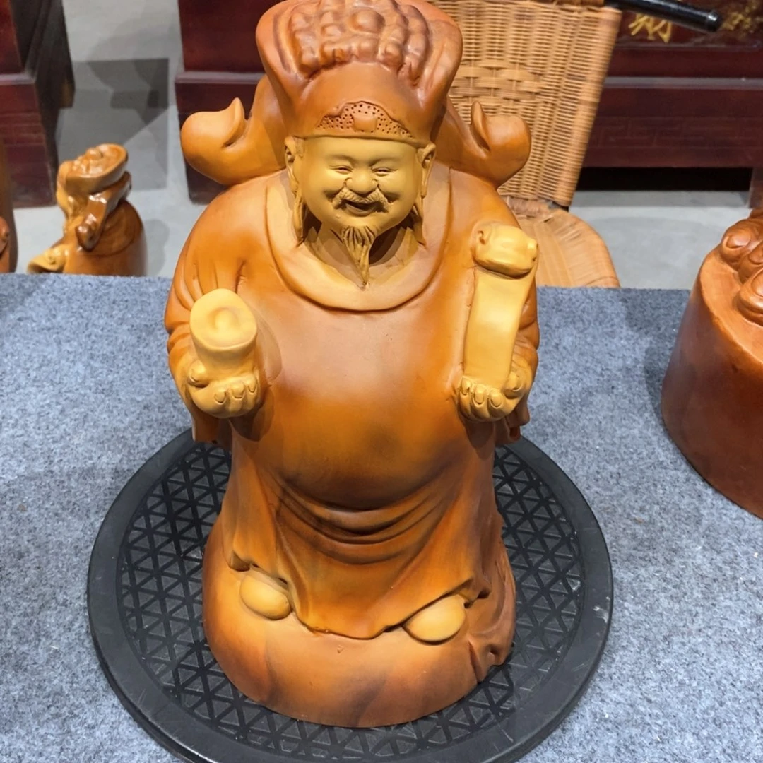 香樟木昆****。木质工艺品