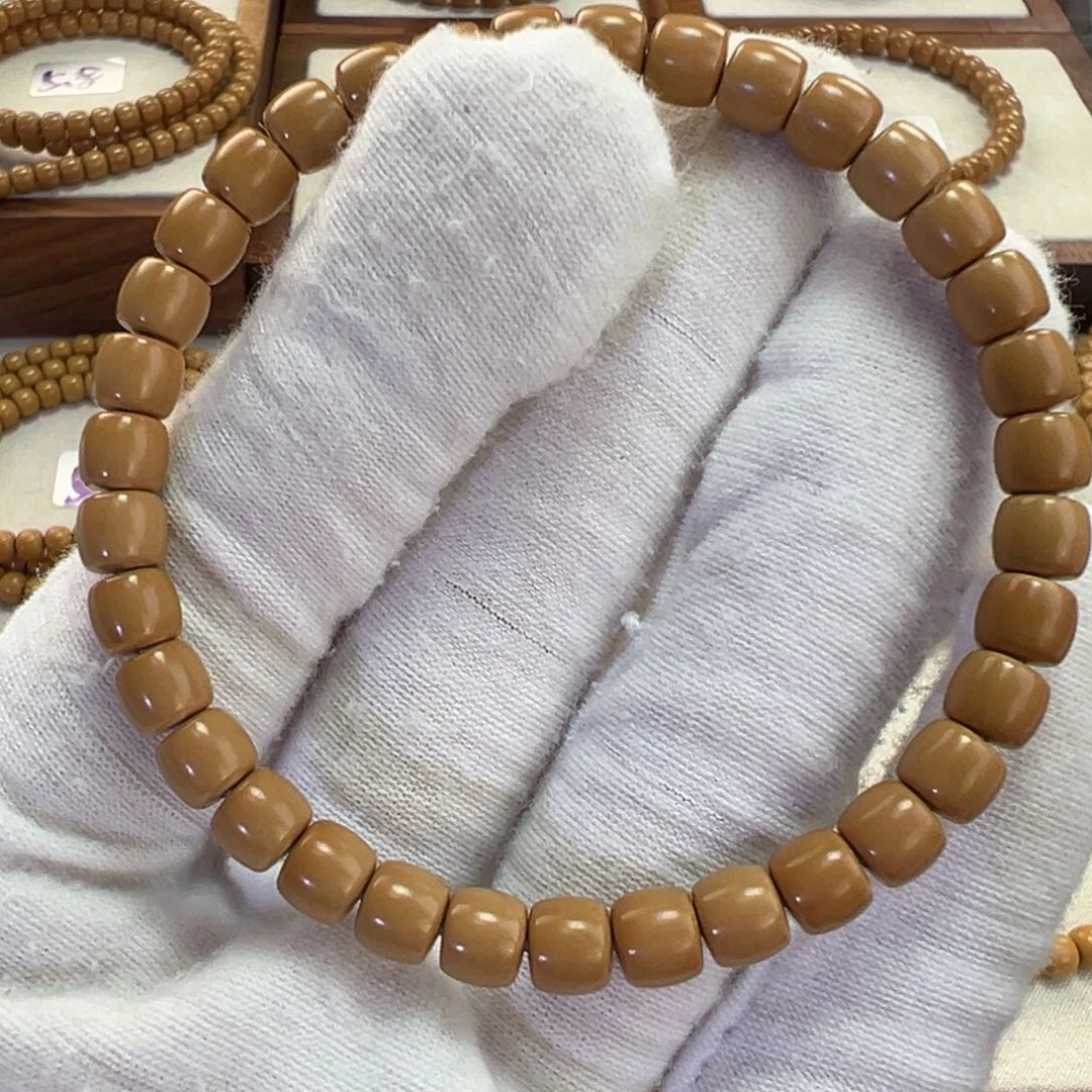 手串橄榄核6.7mm老挝老型单圈无白