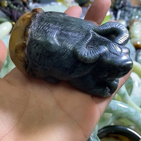 和田玉车摆件未镶嵌一个