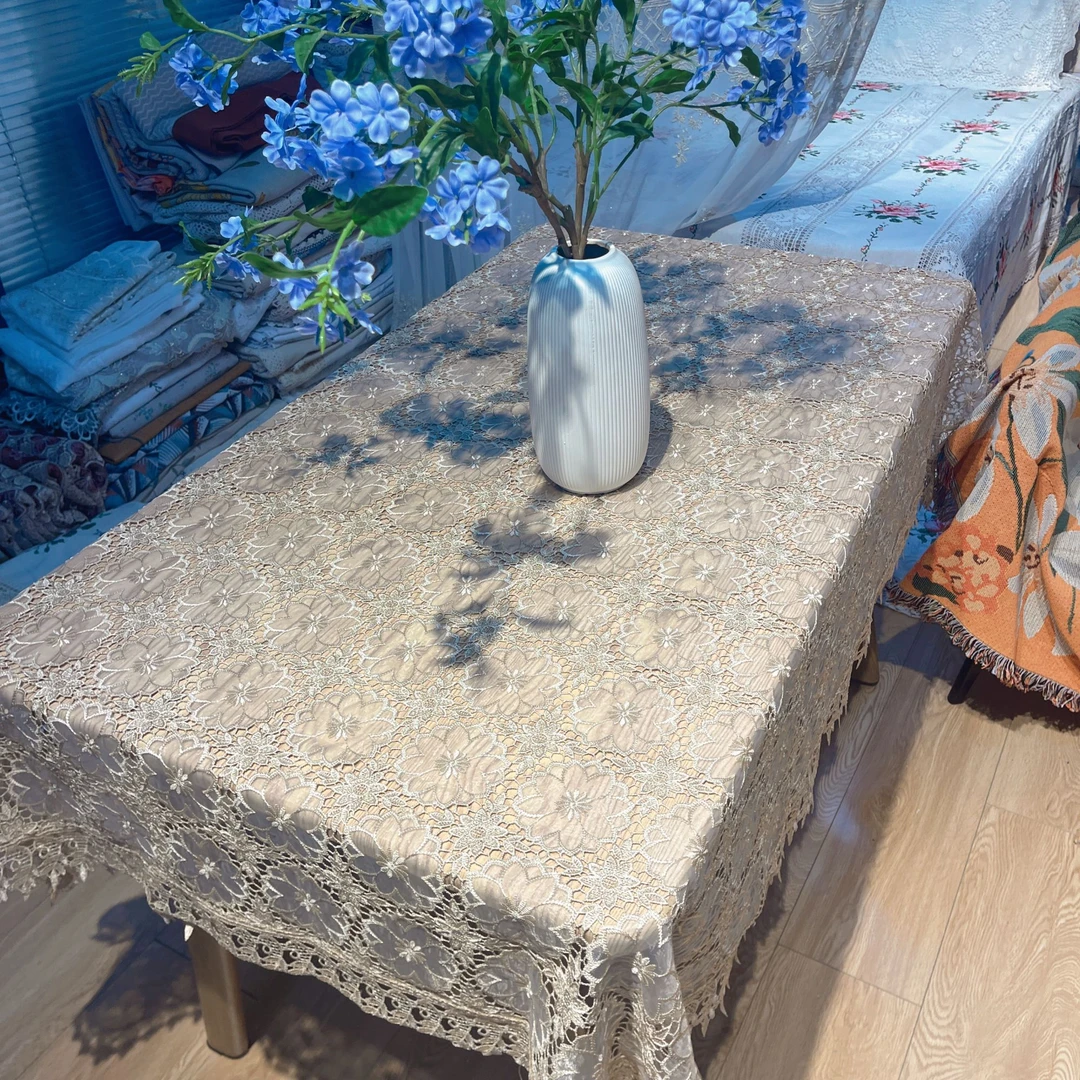 A16-8玻璃纱（120*170cm）米色雪花凸起花蕊长方桌布
