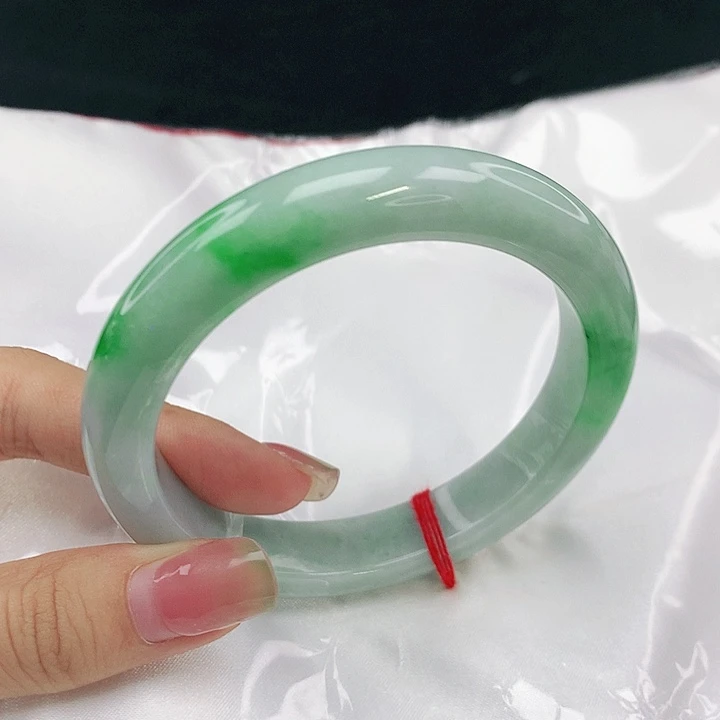 翡翠未镶嵌手镯圈60，85044