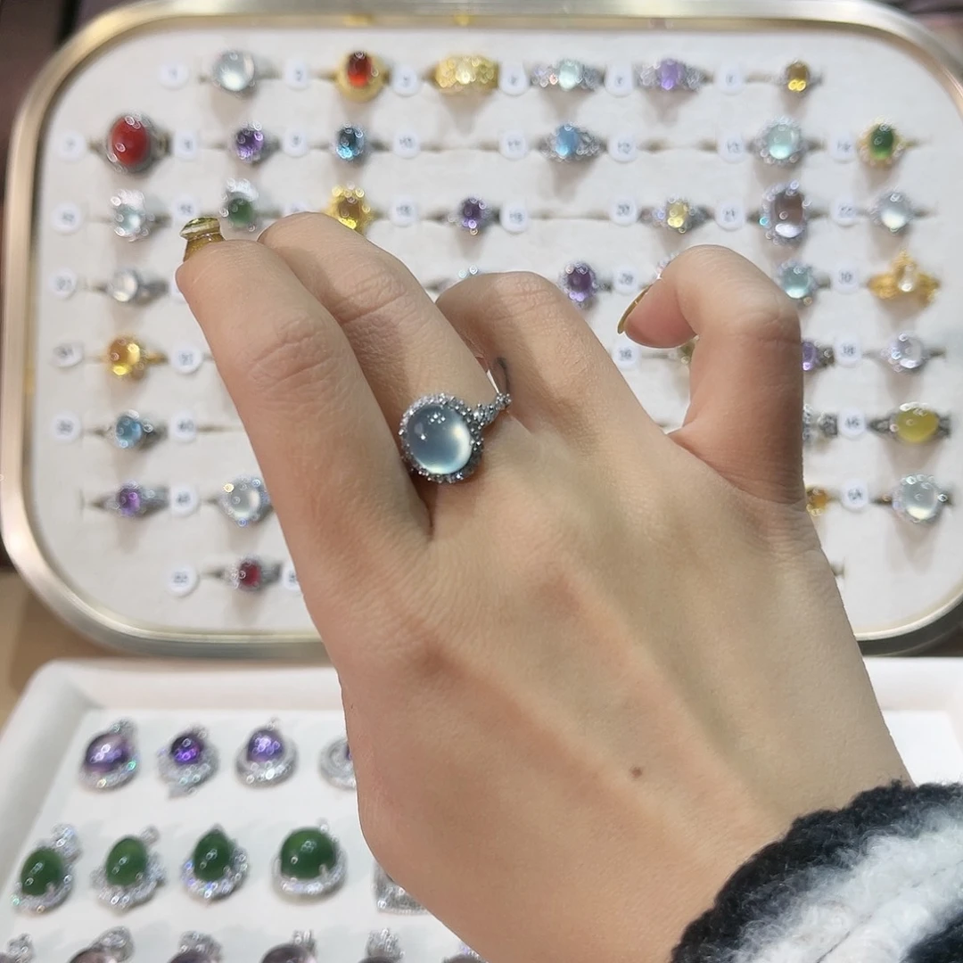 蛇纹石玉戒指银S925镶嵌土**肉