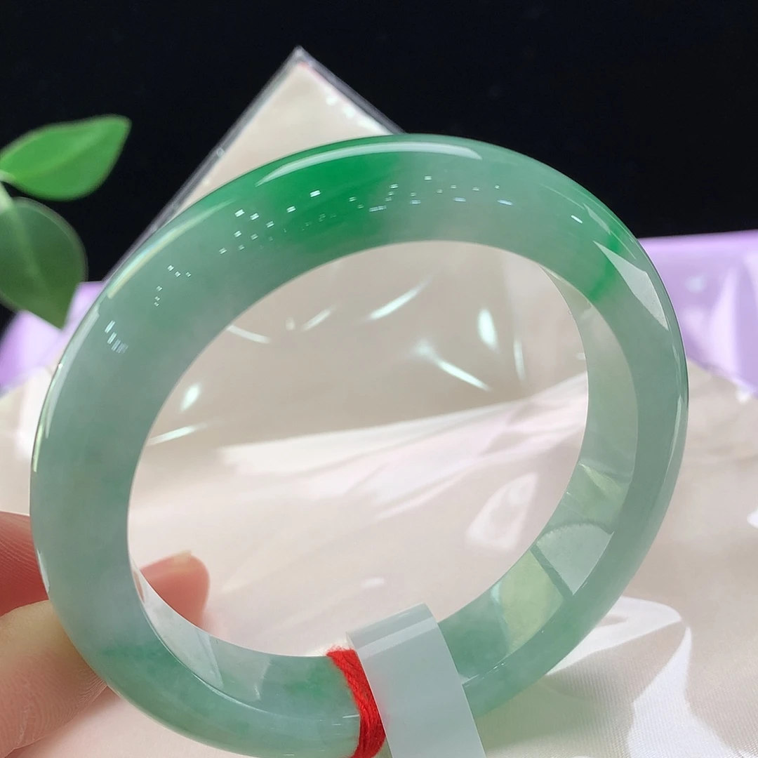 、***^翡翠未镶嵌手镯2100