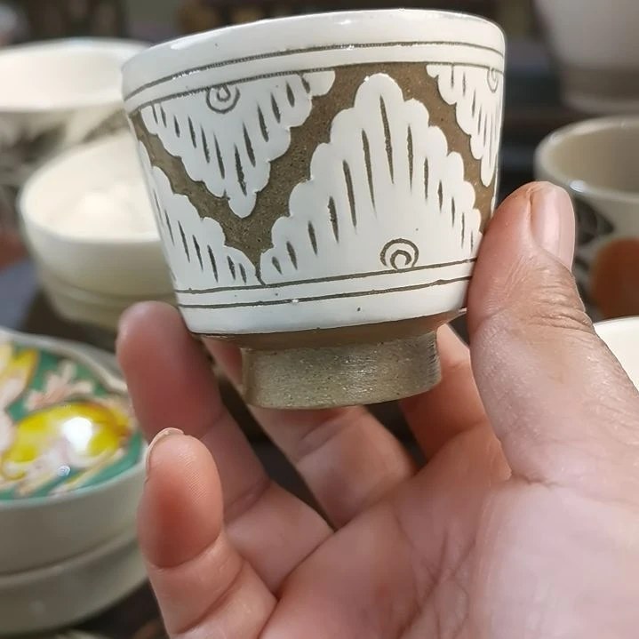 磁州窑白化妆土主人杯