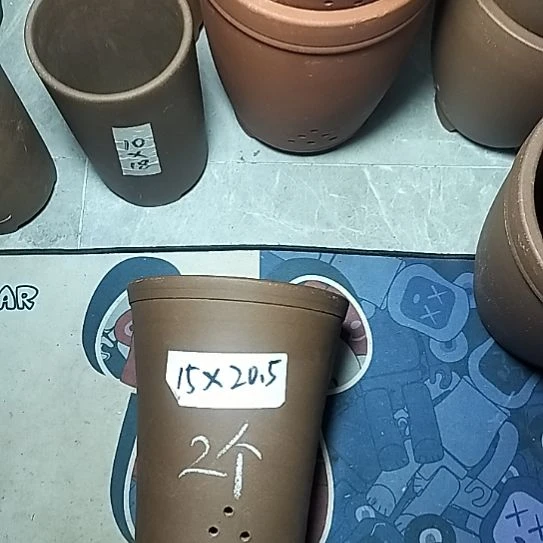 新品两个花盆微瑕