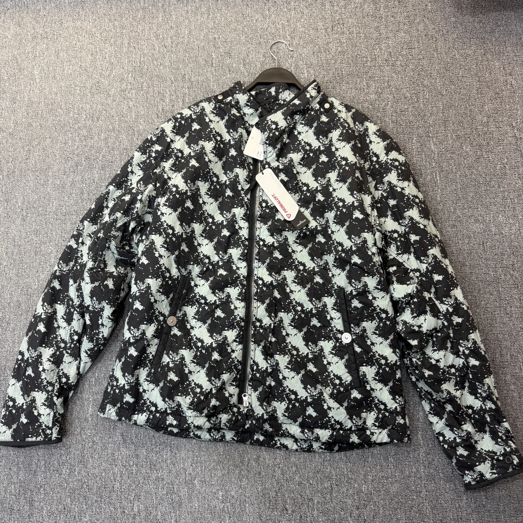未使用 STONE ISLAND 未使用外套尺码XL/F1600630