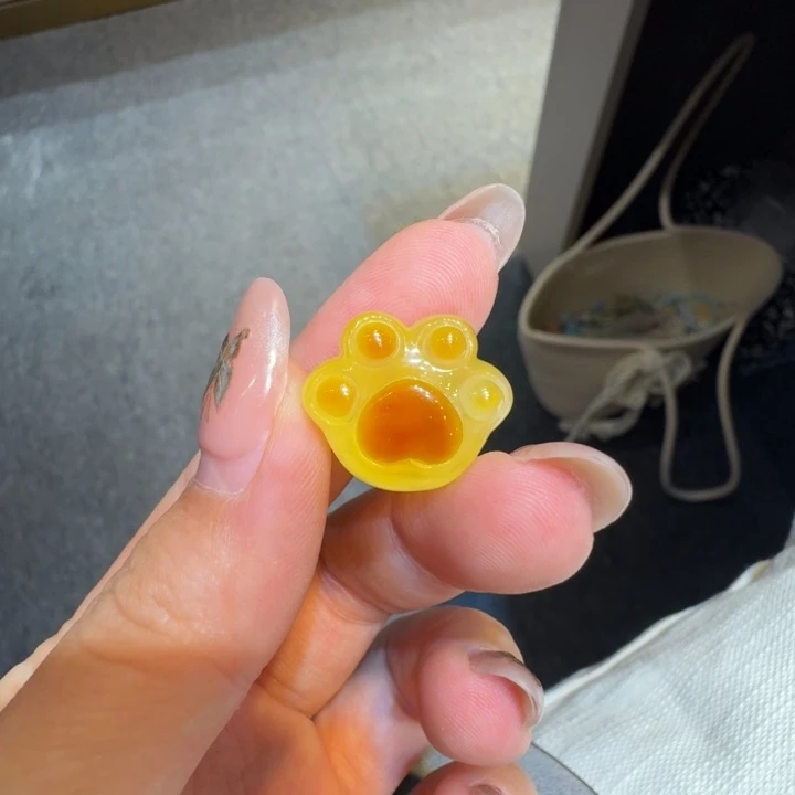 琥珀珠宝奇石未镶嵌土**麻抓钱手戒指