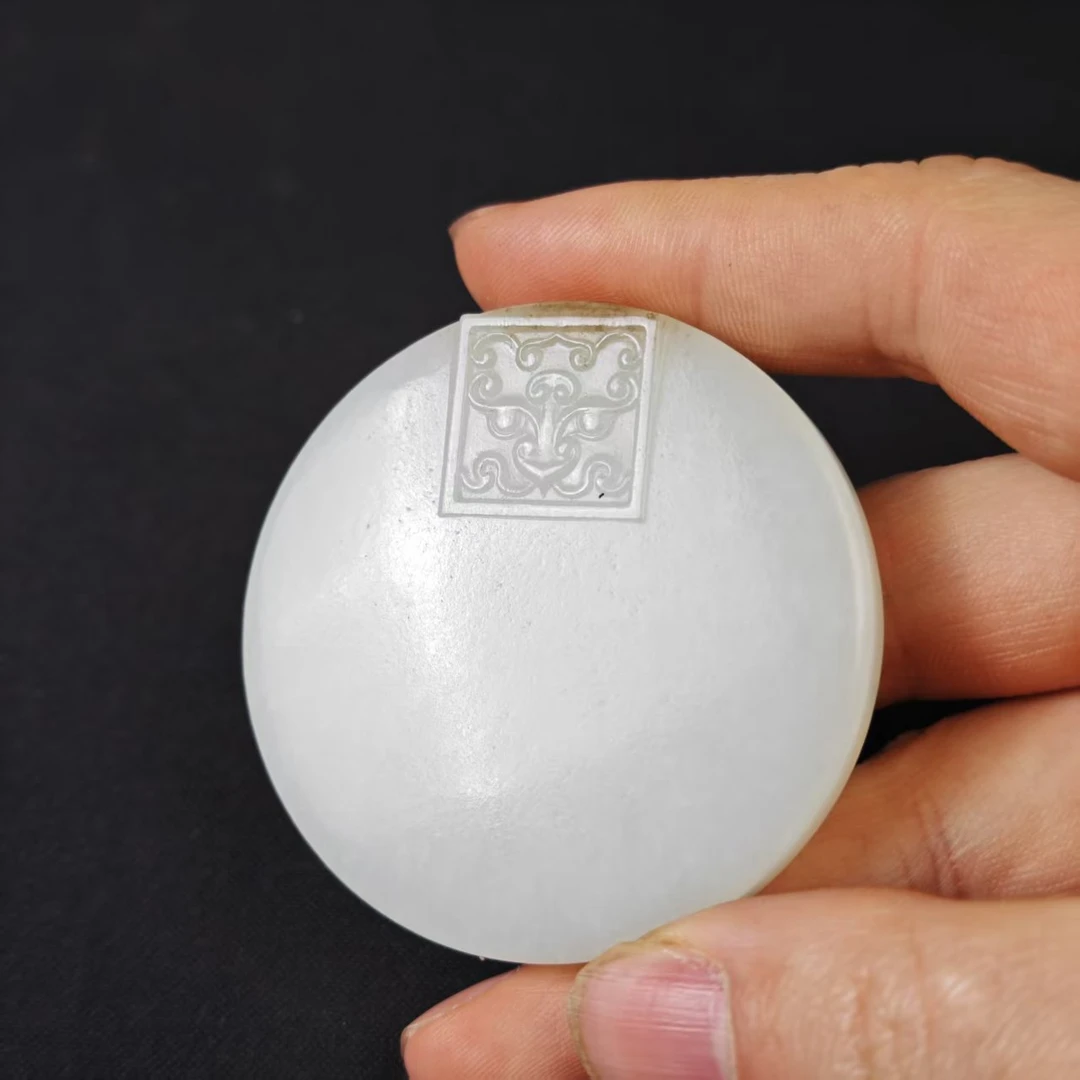 和田玉平安无事牌