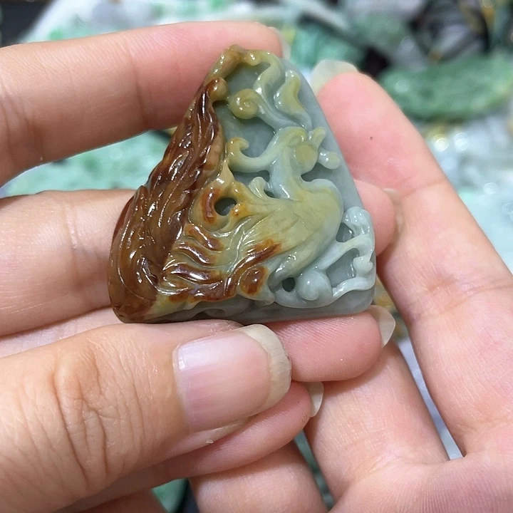 颈饰未镶嵌翡翠天