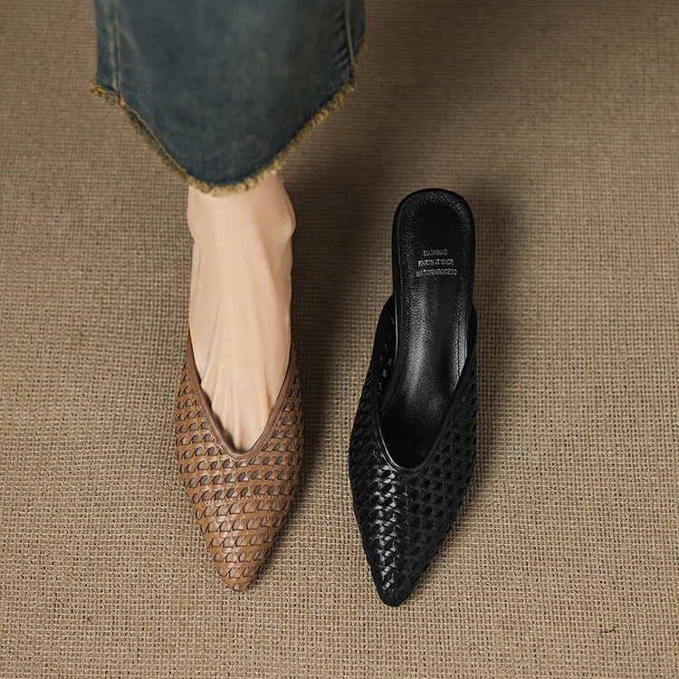 法式尖头细跟包头拖鞋女2025夏新款编织镂空浅口半拖鞋气质穆勒鞋