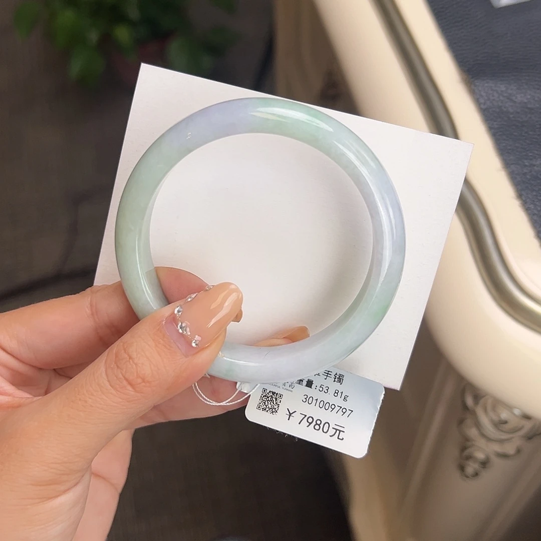 翡翠未镶嵌手镯56.8春彩