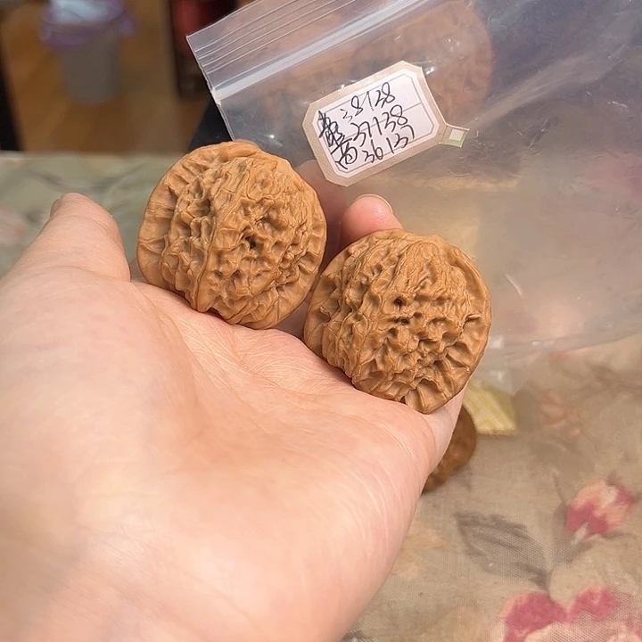 文玩核桃把件非嫁接马老四