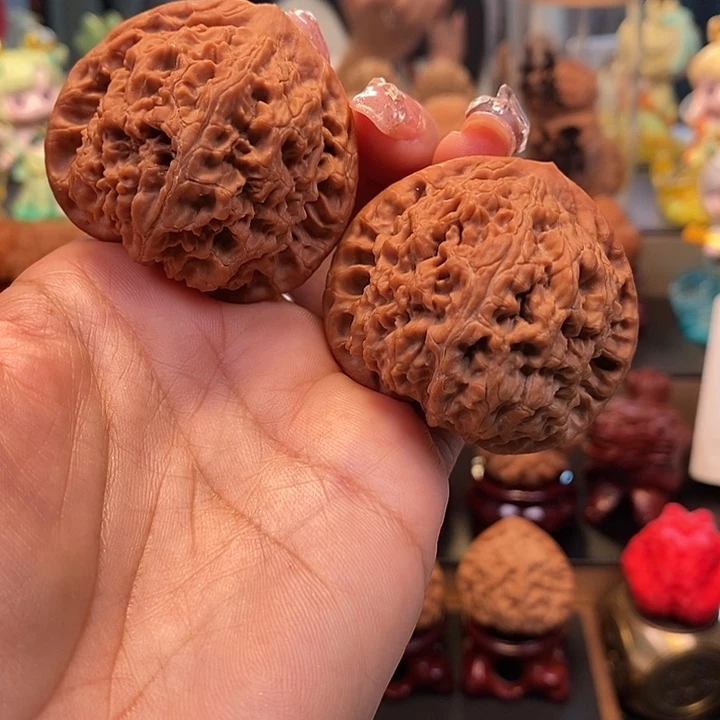 吊坠文玩核桃47水龙纹